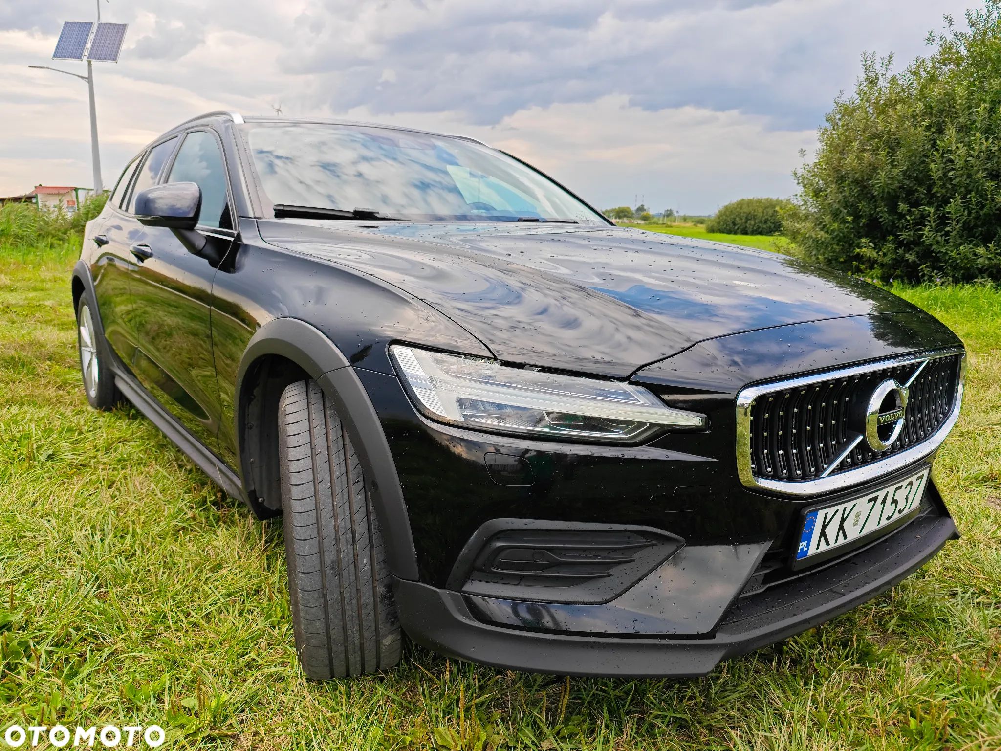 Volvo V60 Cross Country D4 AWD - 1