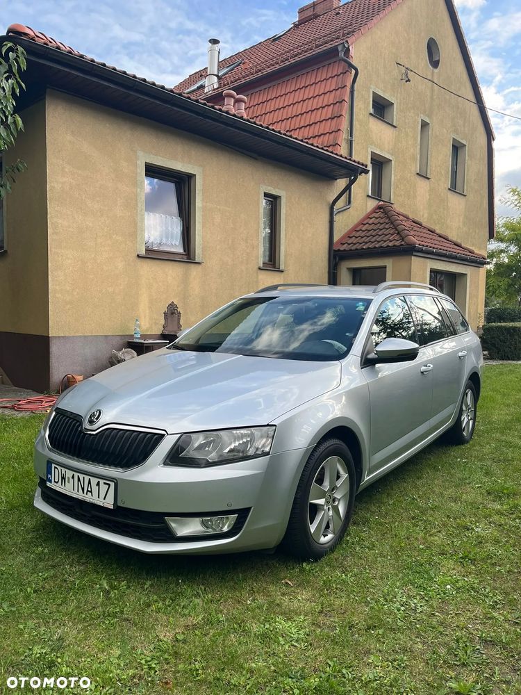 Skoda Octavia 2.0 TDI 4x4 Ambition DSG - 1