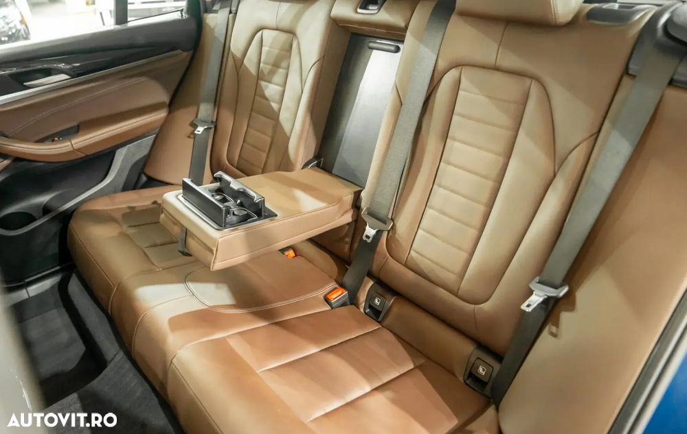 BMW X3 xDrive30e AT PHEV - 26
