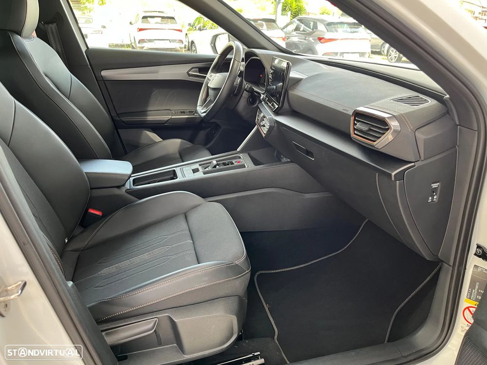 Cupra Formentor 1.4 e-Hybrid Base DSG - 12