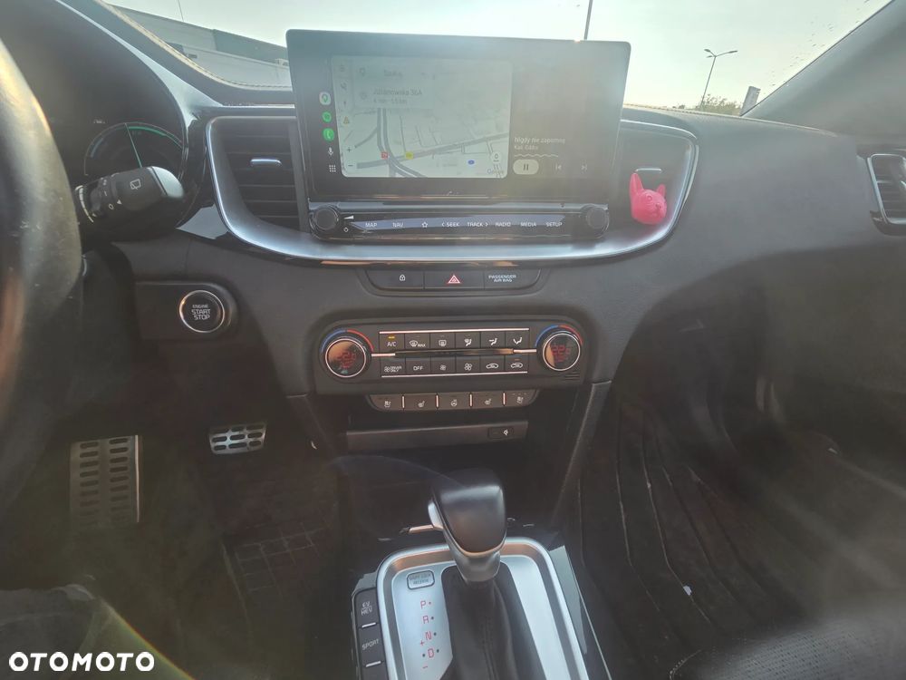 Kia Ceed - 18