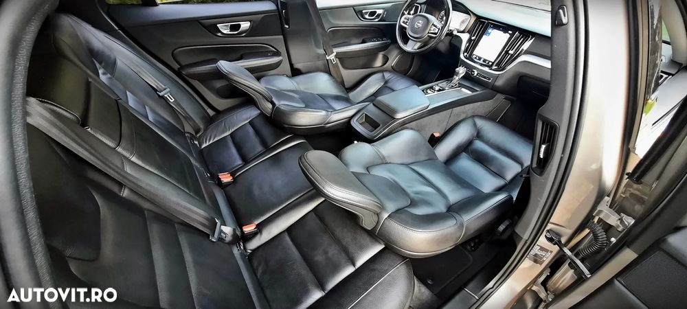 Volvo V60 D3 Momentum - 2