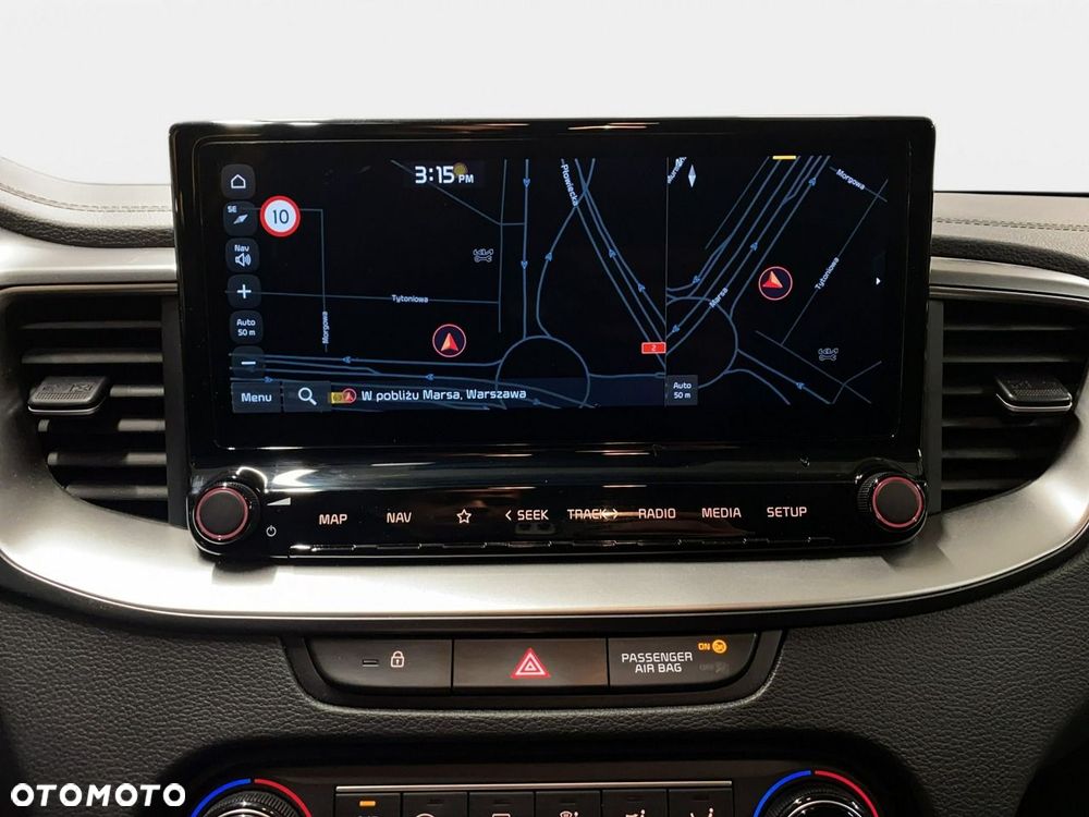 Kia Ceed - 30