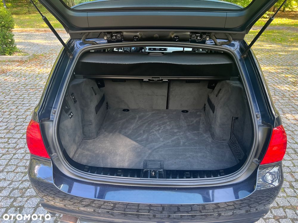 BMW Seria 3 - 30