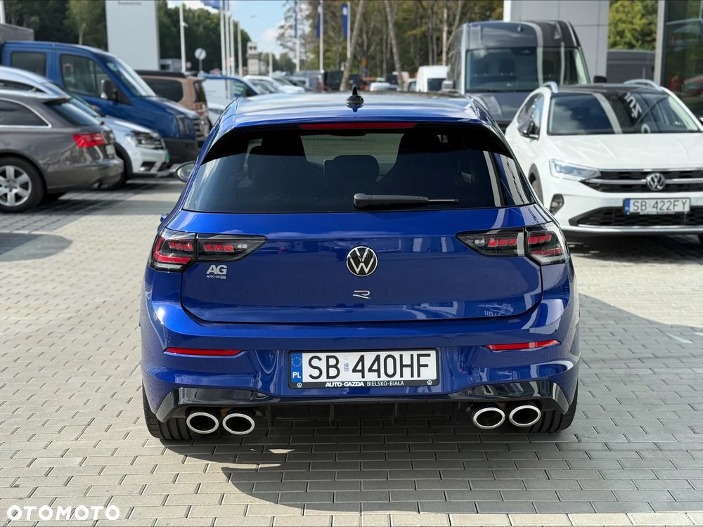 Volkswagen Golf VIII 2.0 TSI 4Motion R - 6