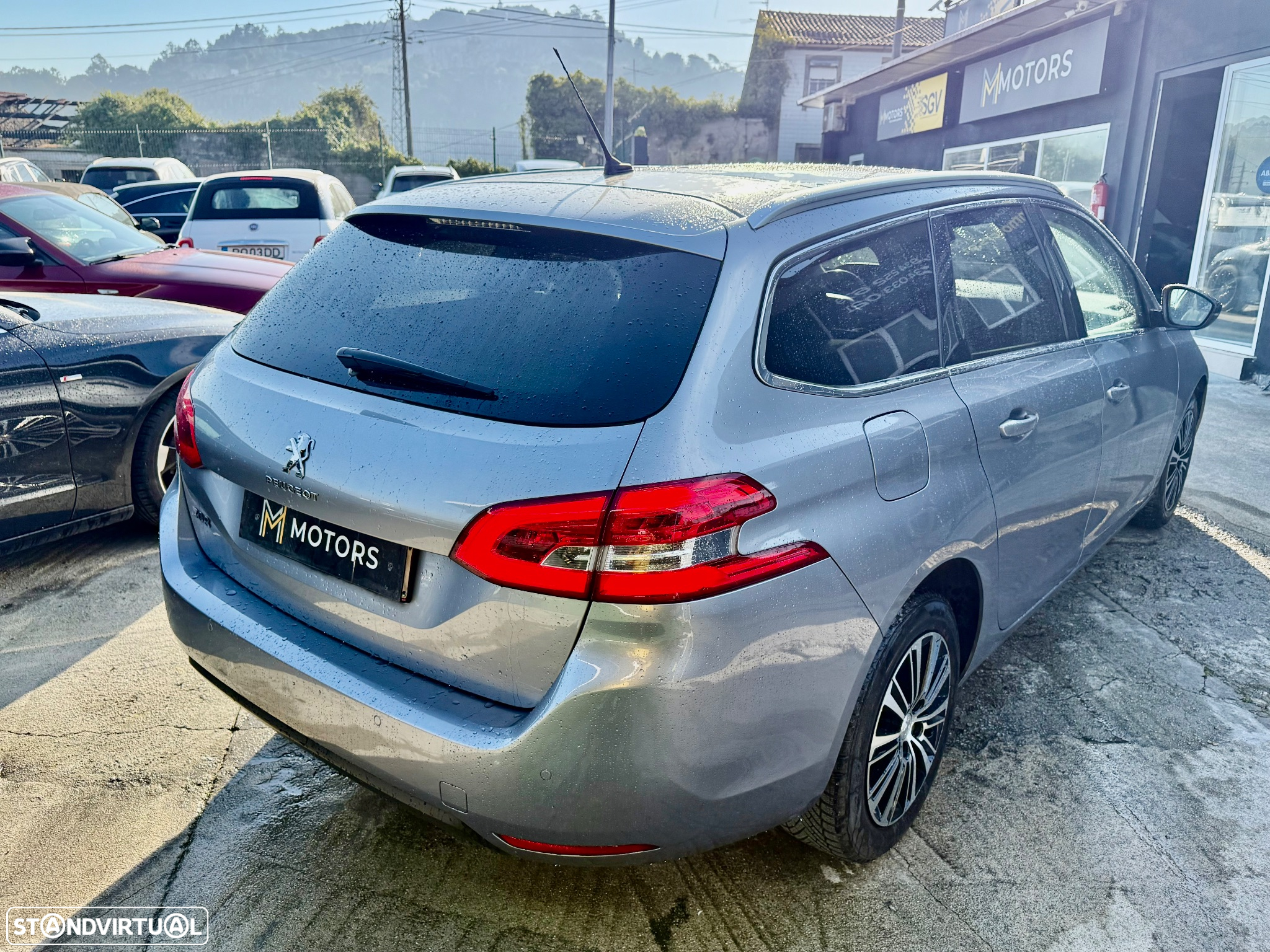 Peugeot 308 1.2 PureTech Allure Full LED - 18