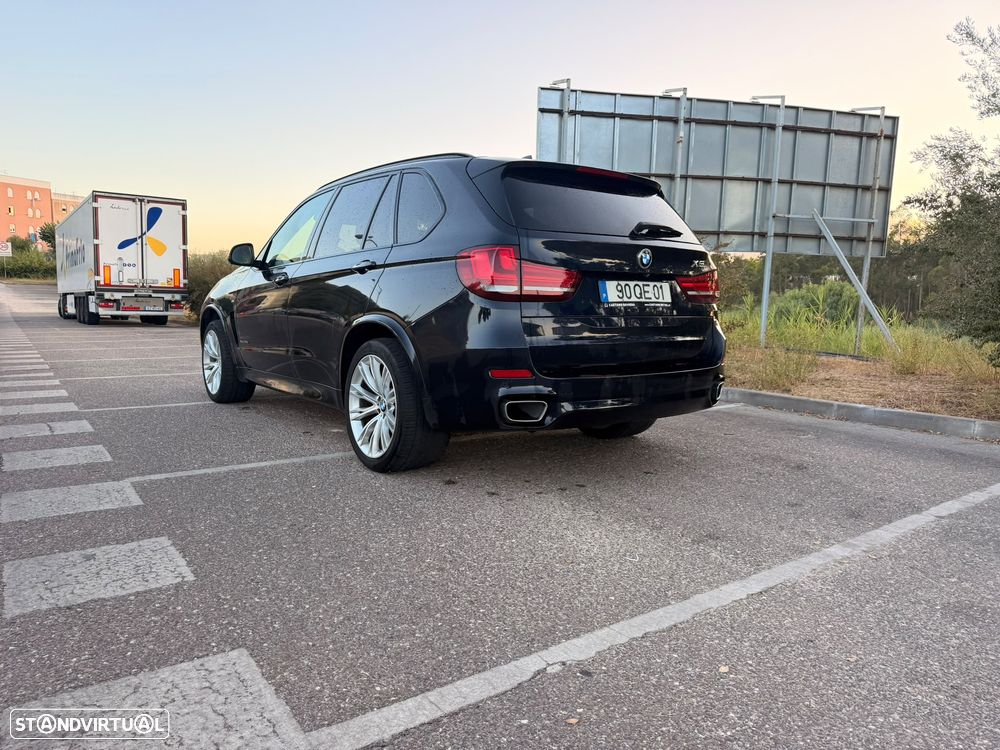 BMW X5 30 d xDrive Pack M - 4