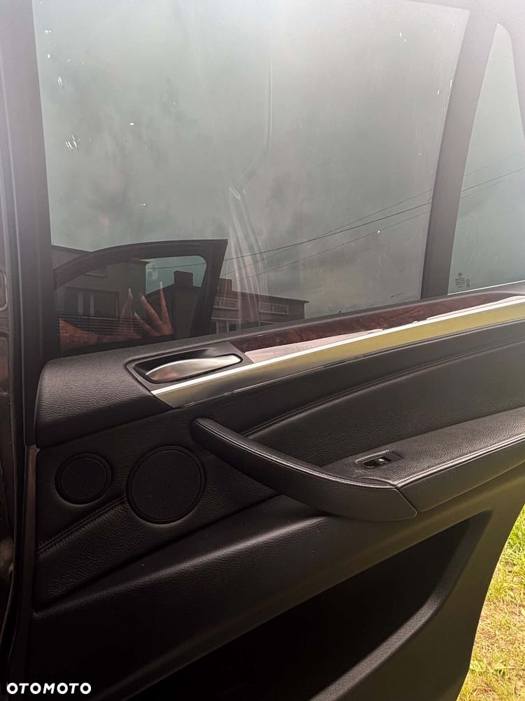 BMW X5 - 16