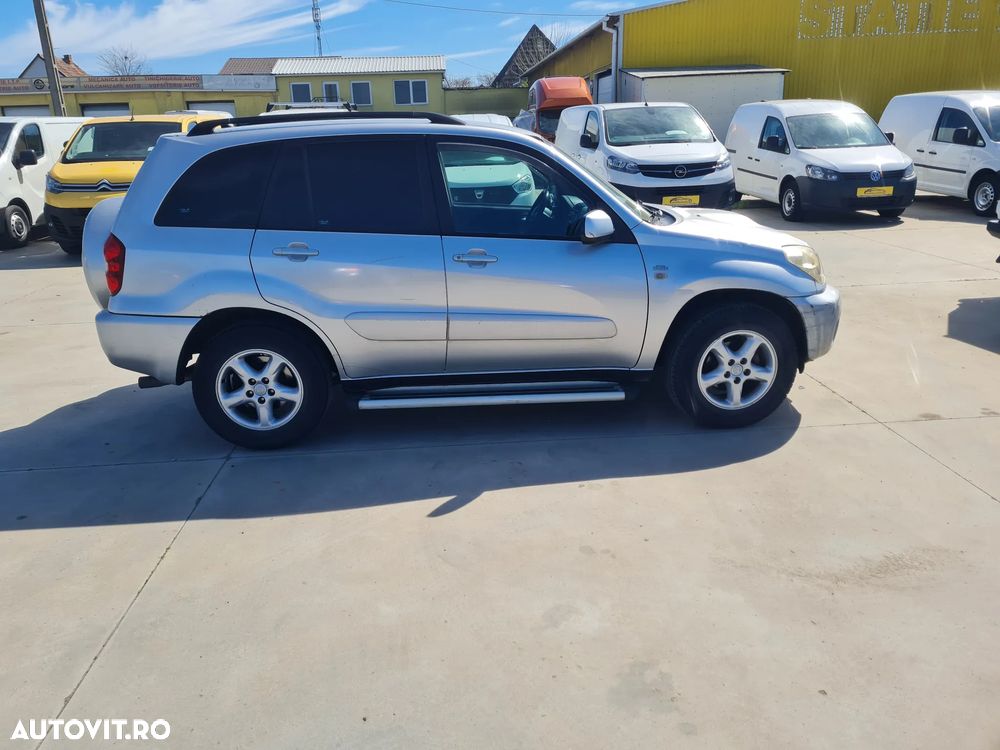 Toyota RAV4 2.0 D-4D Confort - 12