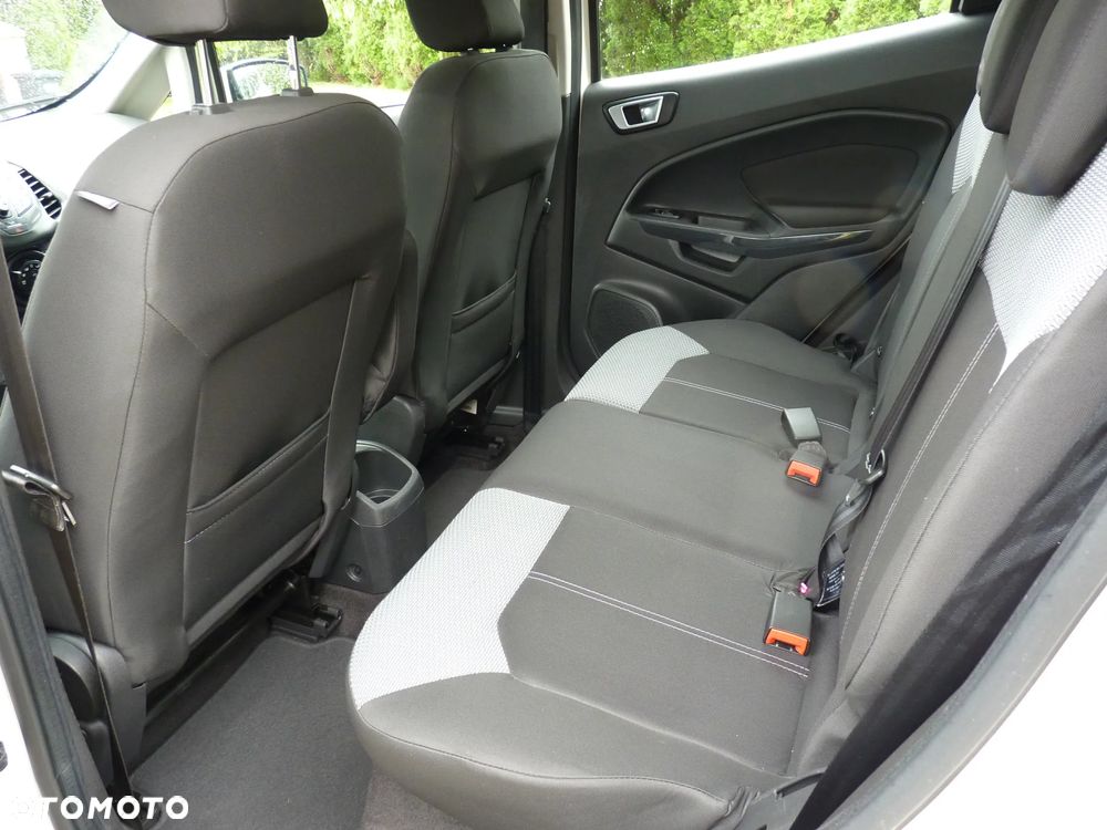 Ford EcoSport - 15