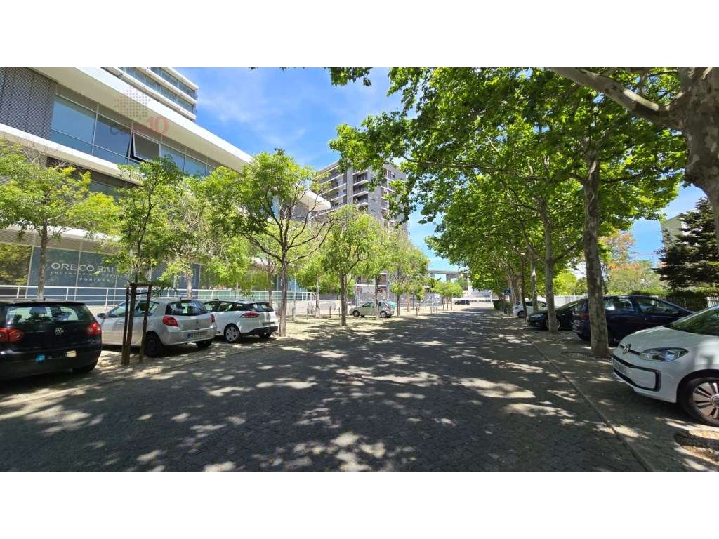 Escritório para arrendamento - Zona Norte do Parque Nações - Grande imagem: 2/4
