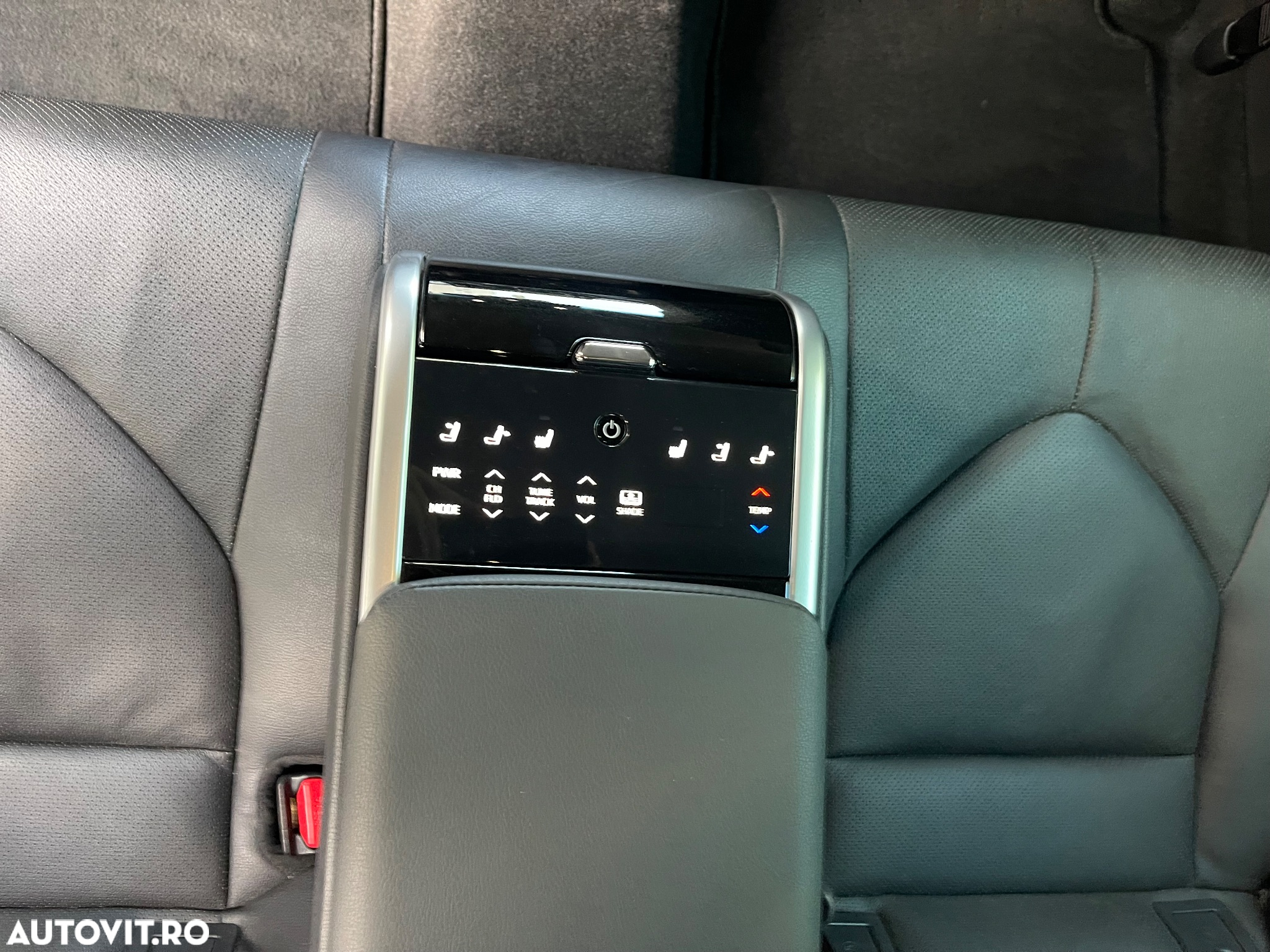 Toyota Camry 2.5 Hybrid Exclusive - 6