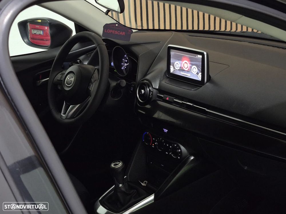 Mazda 2 1.5 Sky.Evolve Navi - 28