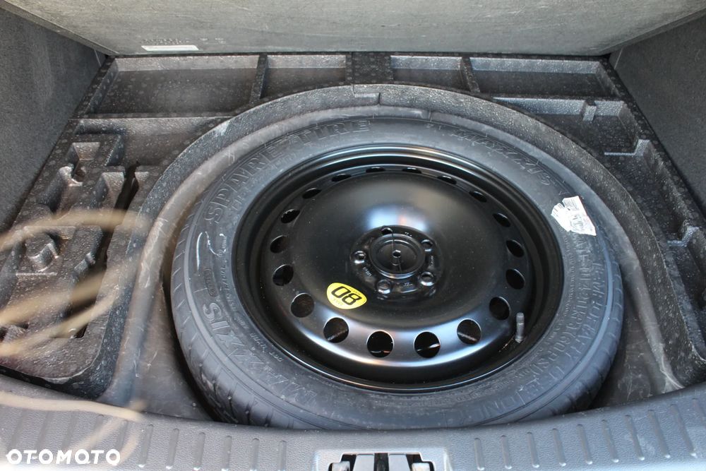 Ford Kuga 1.5 EcoBoost 2x4 Titanium - 34