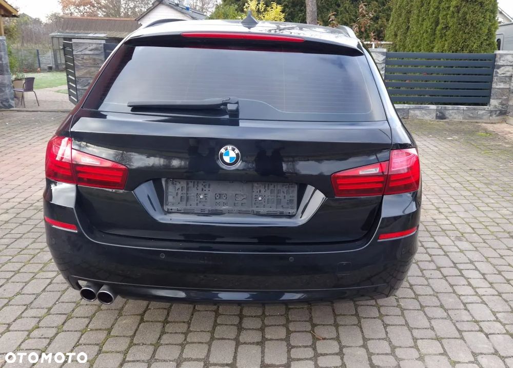 BMW Seria 5 520d - 5