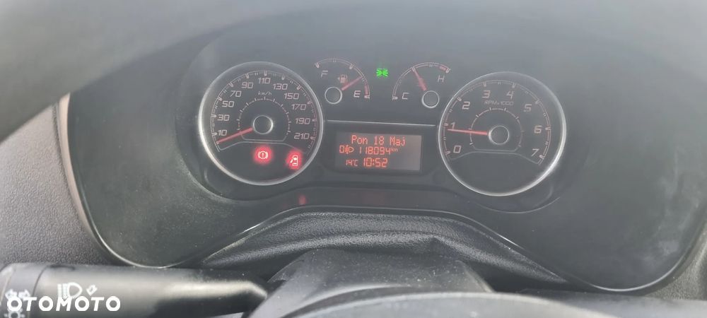Fiat Doblo Maxi - 10