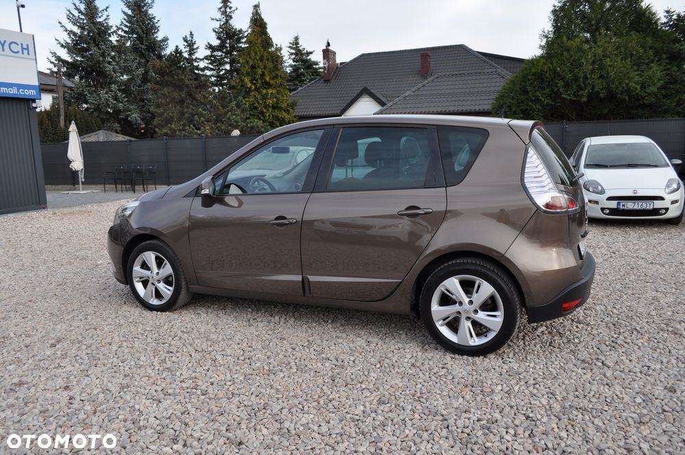 Renault Scenic 1.5 dCi Dynamique - 11