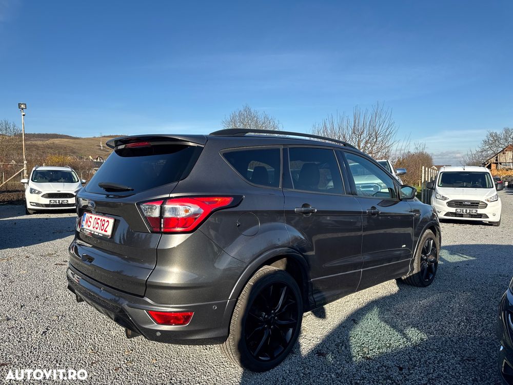 Ford Kuga 2.0 TDCi 4x4 Aut. ST-Line - 7