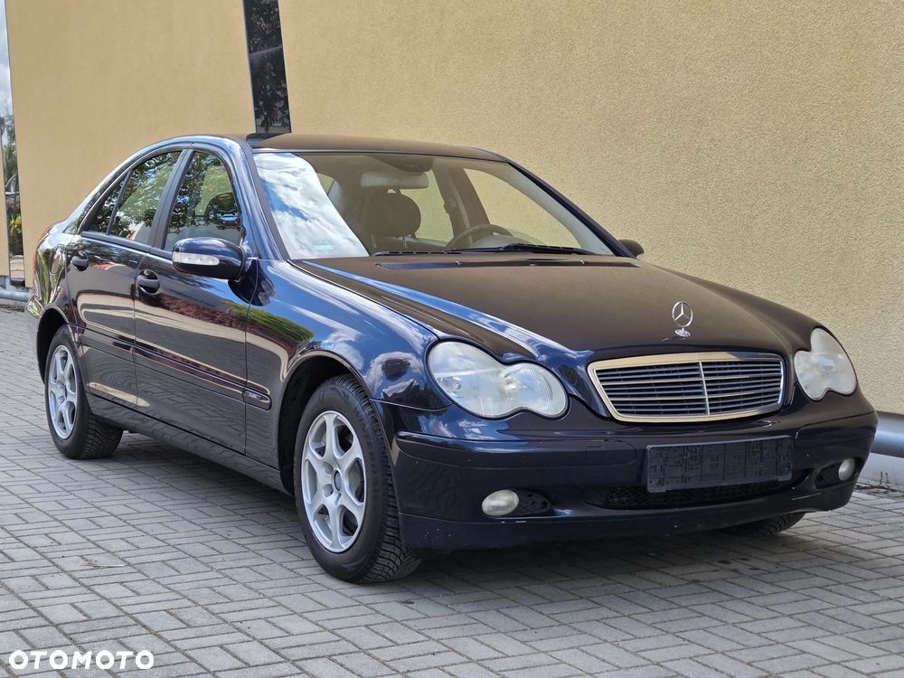 Mercedes-Benz Klasa C 200 CDI Classic - 10
