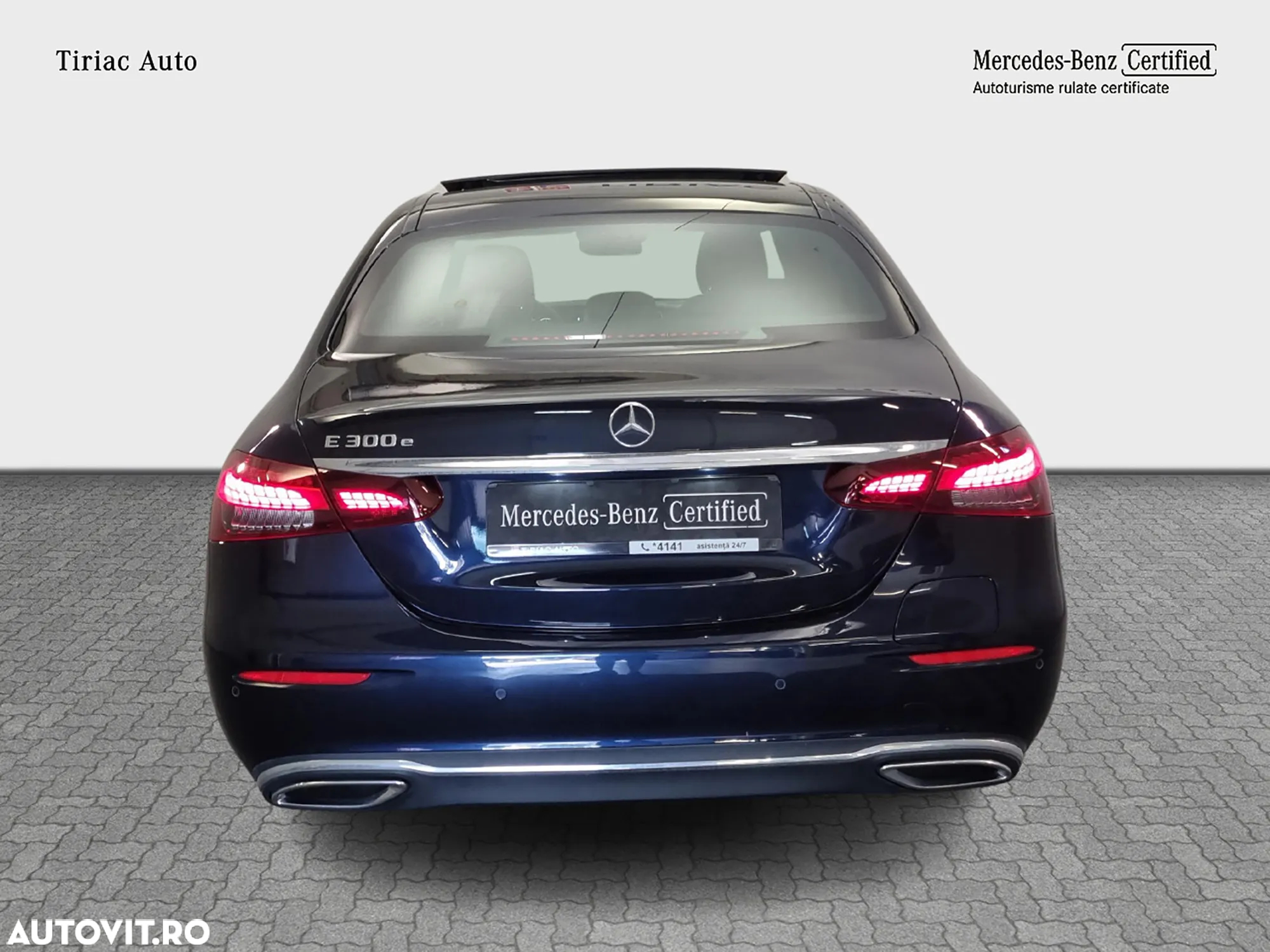 Mercedes-Benz E 300 - 5