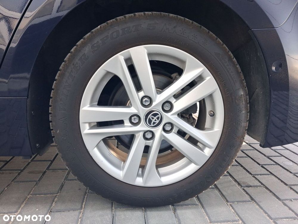 Toyota Corolla 1.8 Hybrid Comfort - 22