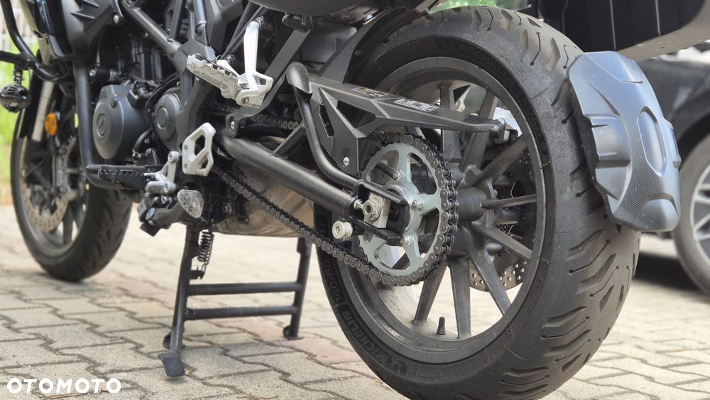Benelli TRK 502 - 4