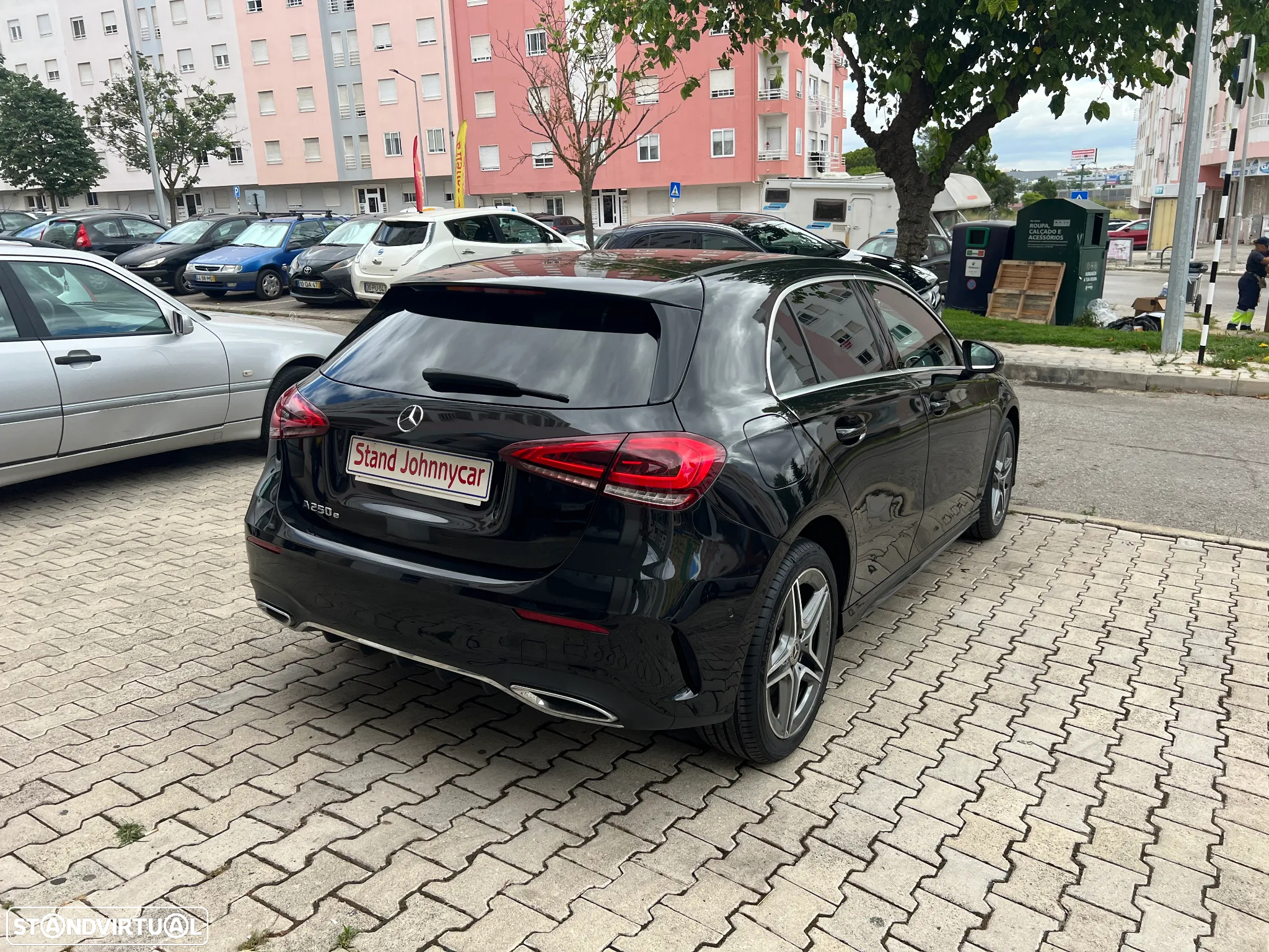 Mercedes-Benz A 250 e AMG Line - 7