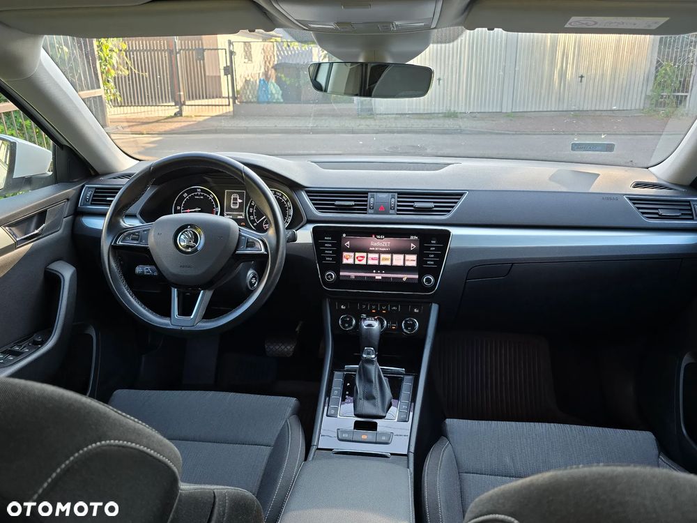 Skoda Superb 2.0 TDI Style DSG - 7