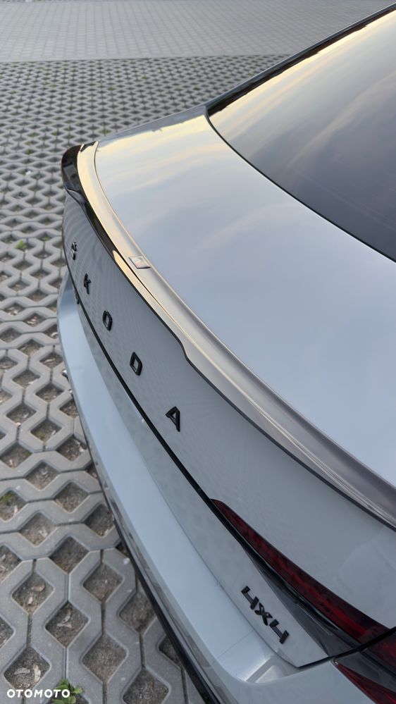Skoda Superb 2.0 TSI 4x4 Sportline DSG - 17