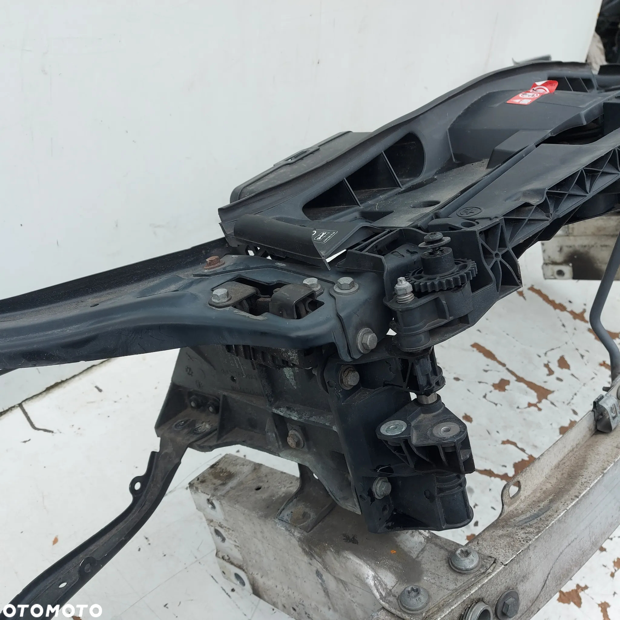 PAS PRZOD PRZEDNI STREFA BELKA WZMOCNIENIE KOMPLET  MERCEDES E W212 LIFT ORYGINAL DEMONTAZ - 6