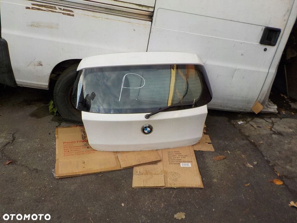 klapa tył tylna szyba bmw e87 2008r - 1