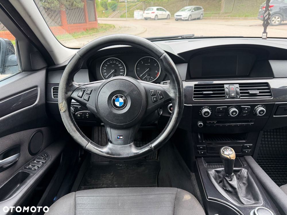 BMW Seria 5 520d - 11