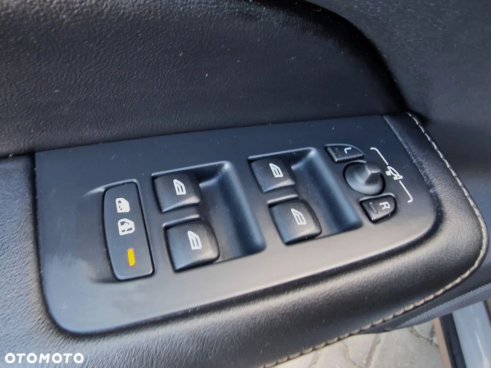 Volvo V60 D3 Geartronic Inscription - 34