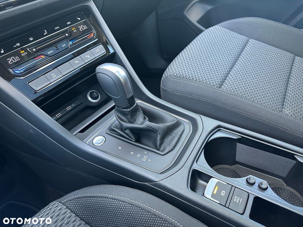 Volkswagen Touran 1.5 TSI EVO Comfortline Plus DSG - 22