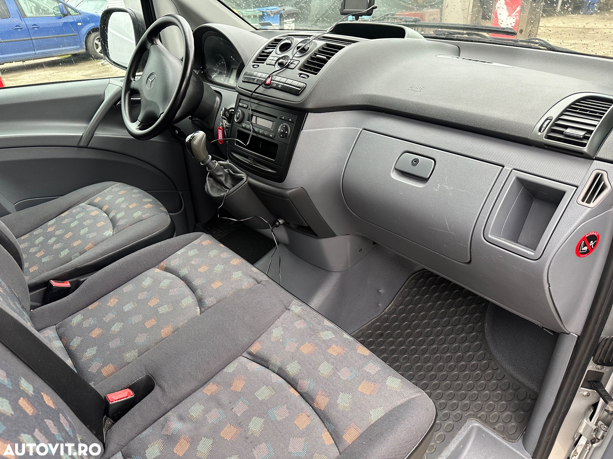 Mercedes-Benz Vito 113 CDI Extralang Mixto - 11