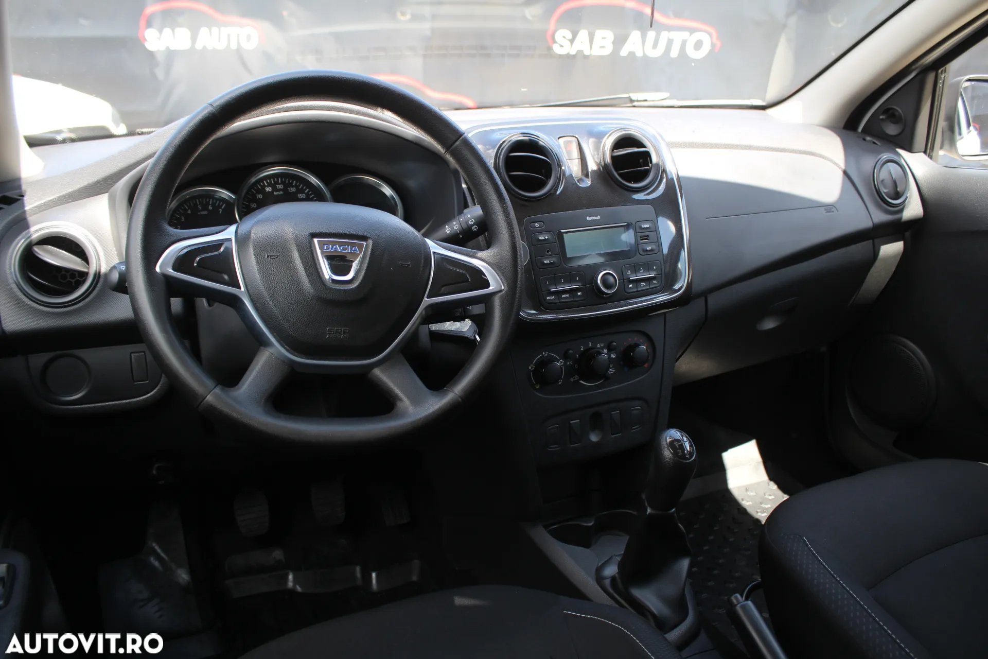 Dacia Logan 1.5 Blue dCi Ambiance - 4