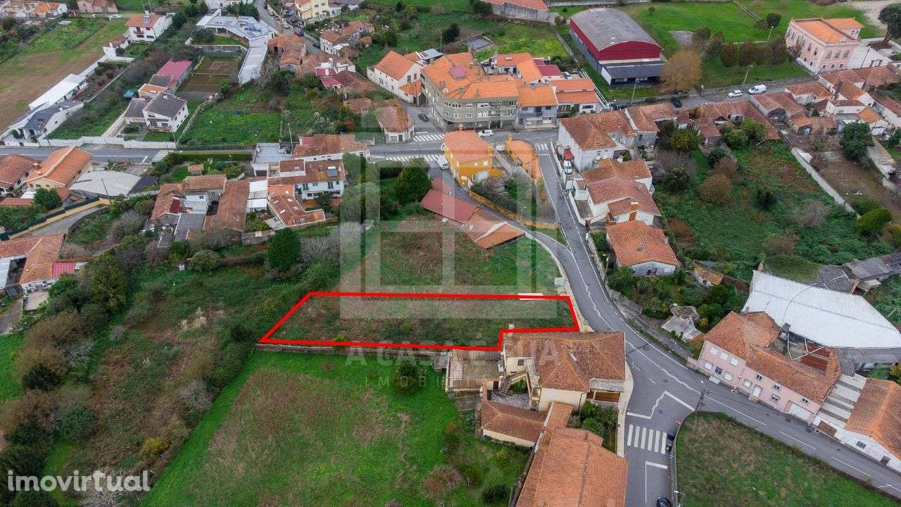 Terreno com 900 m2 para construção em Esmoriz, Ovar - Grande imagem: 2/13