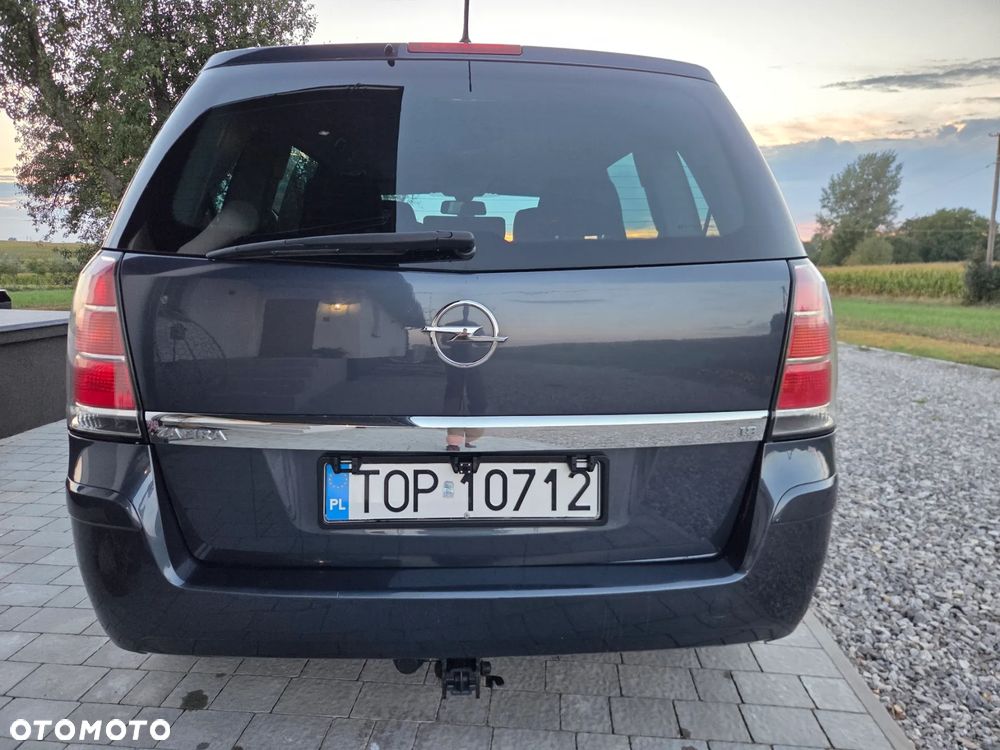 Opel Zafira 1.8 - 7