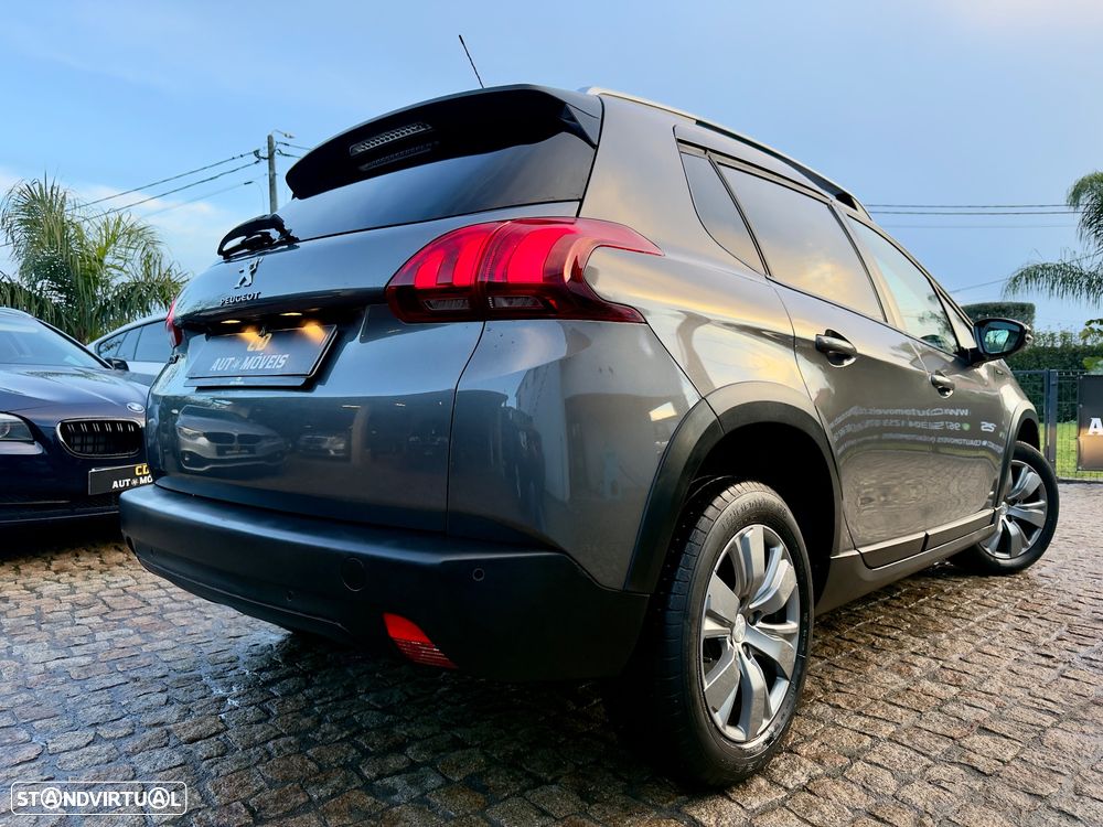 Peugeot 2008 1.5 BlueHDi Signature - 16