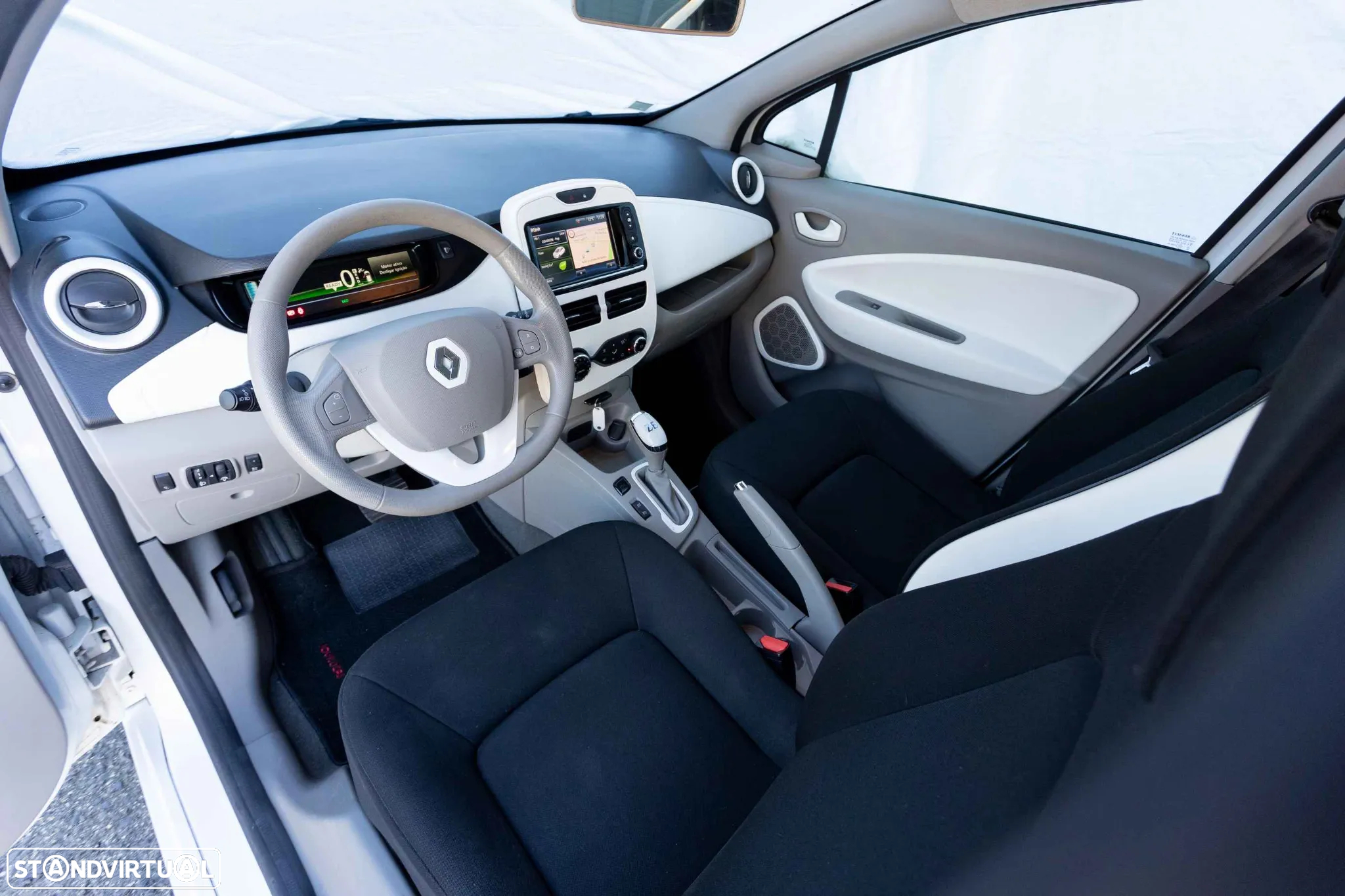 Renault Zoe (c/ Bateria) Life 40 Q90 - 26