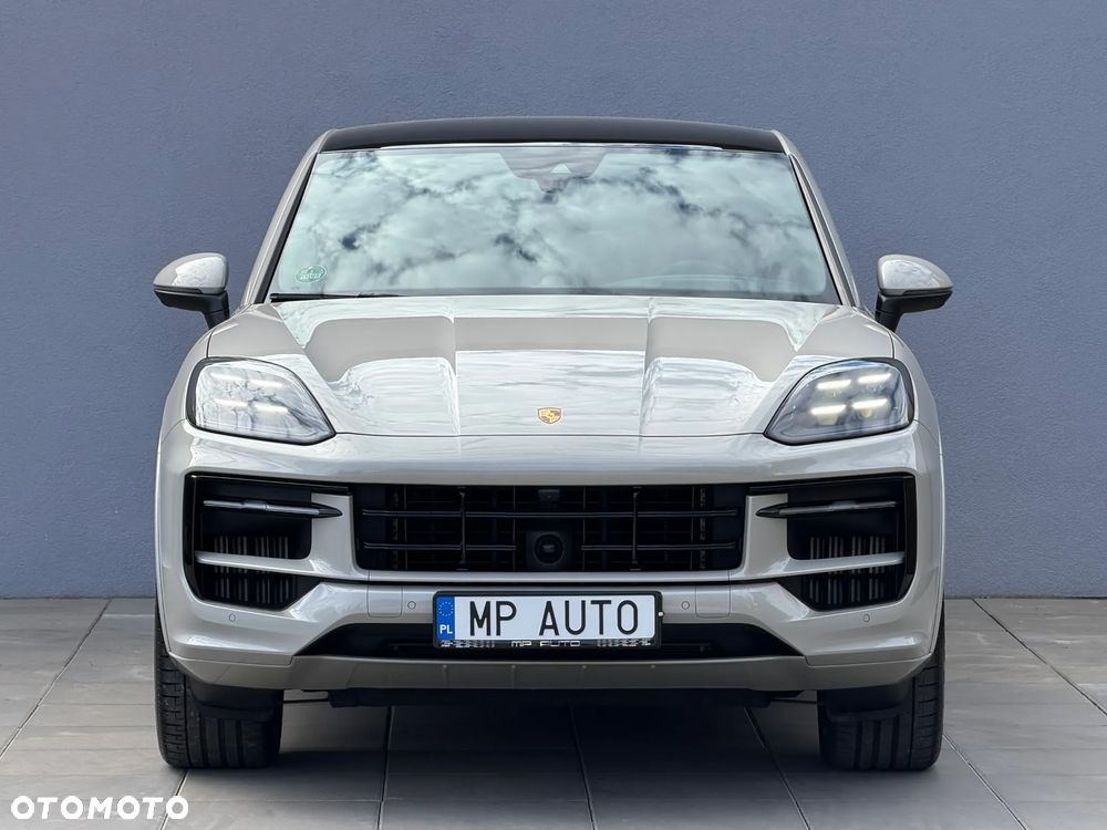 Porsche Cayenne - 2