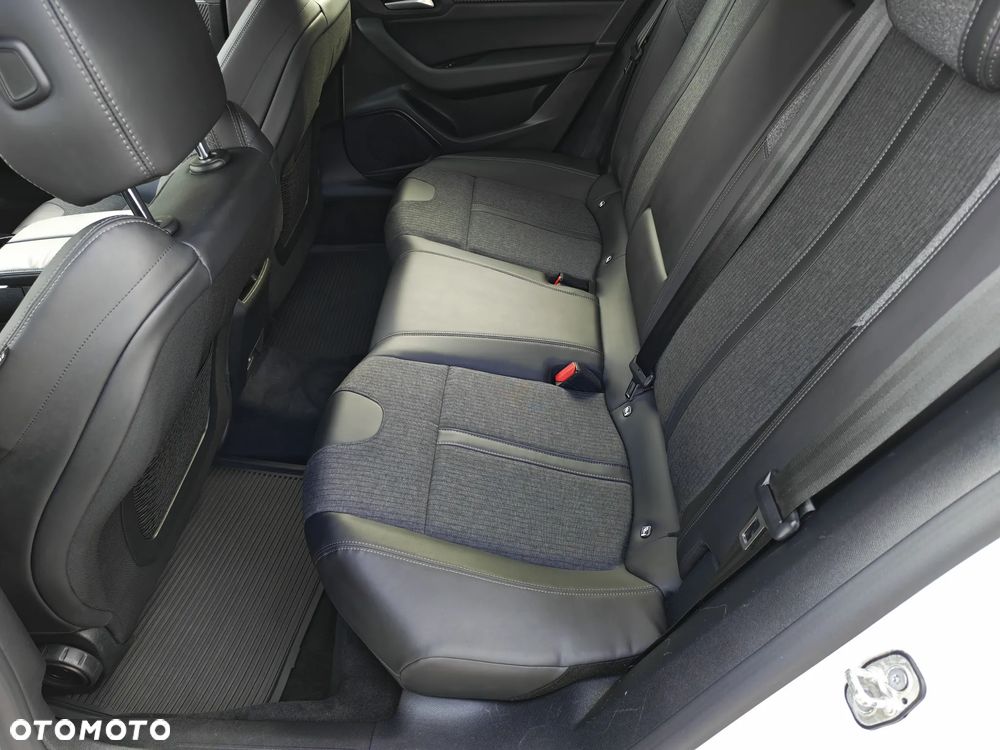 Peugeot 508 BlueHDi 130 Allure - 26