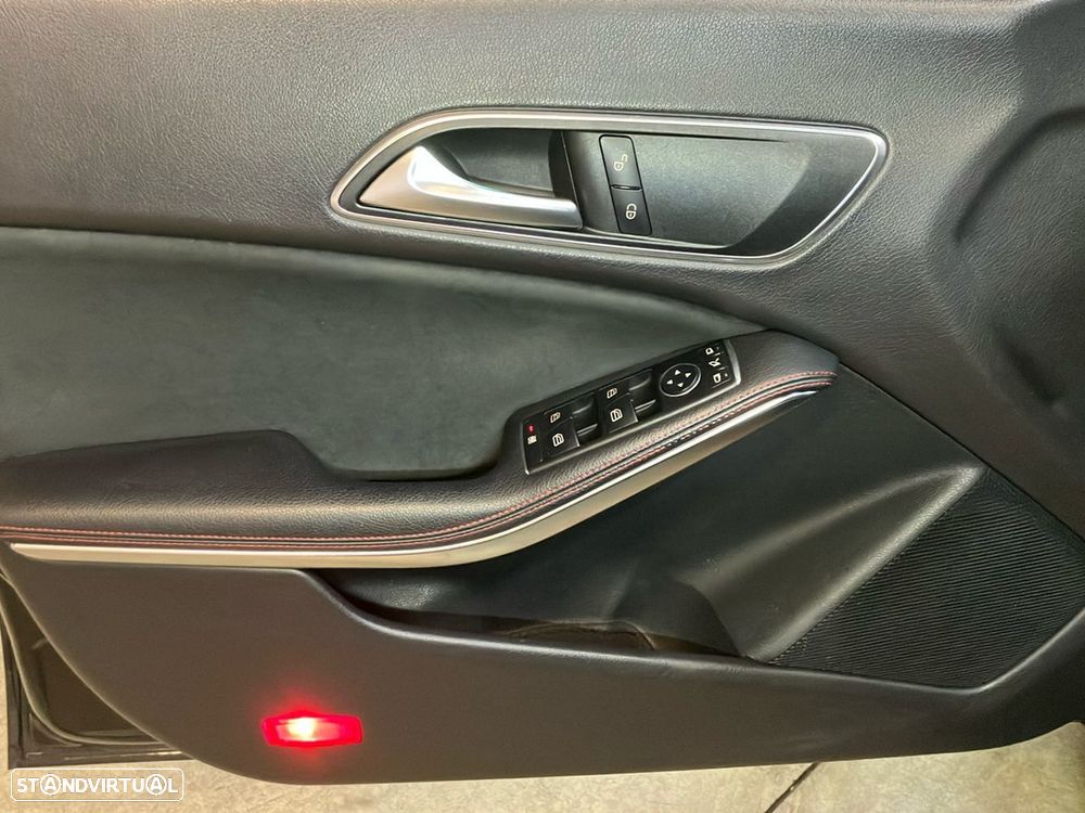 Mercedes-Benz CLA 200 d Shooting Brake AMG Line Aut. - 22