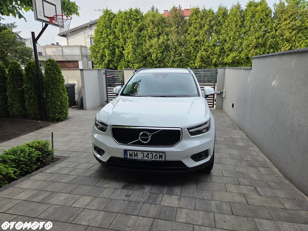 Volvo XC 40 T3 Momentum - 2
