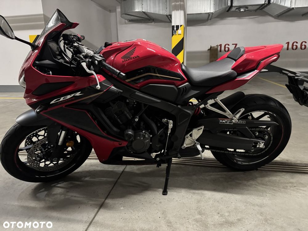 Honda CBR - 3