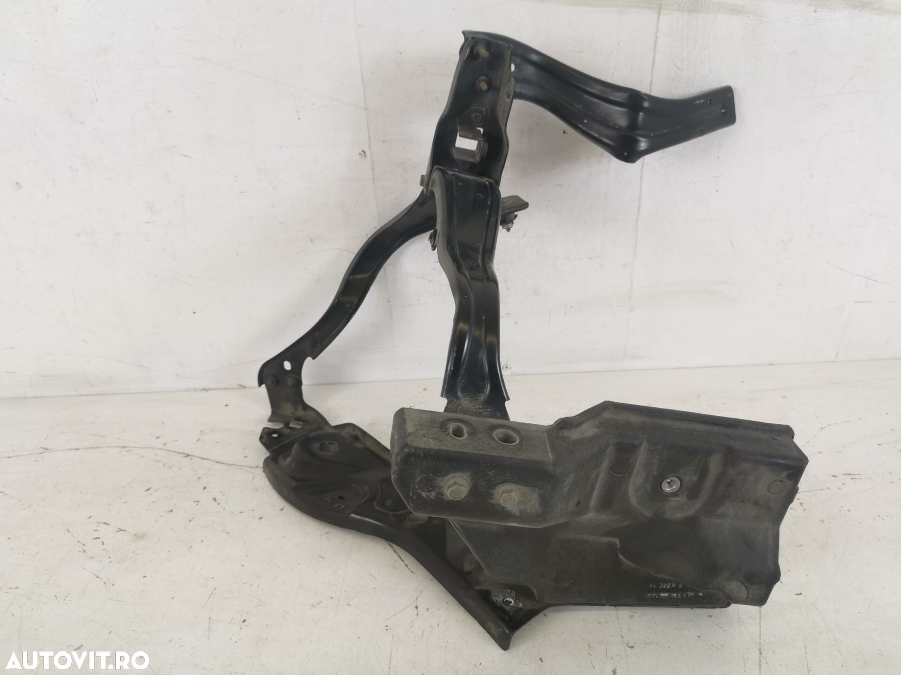Suport Far Mercedes-Benz  CLS-Class C218/X218 [2011 - 2014] Original I - 1