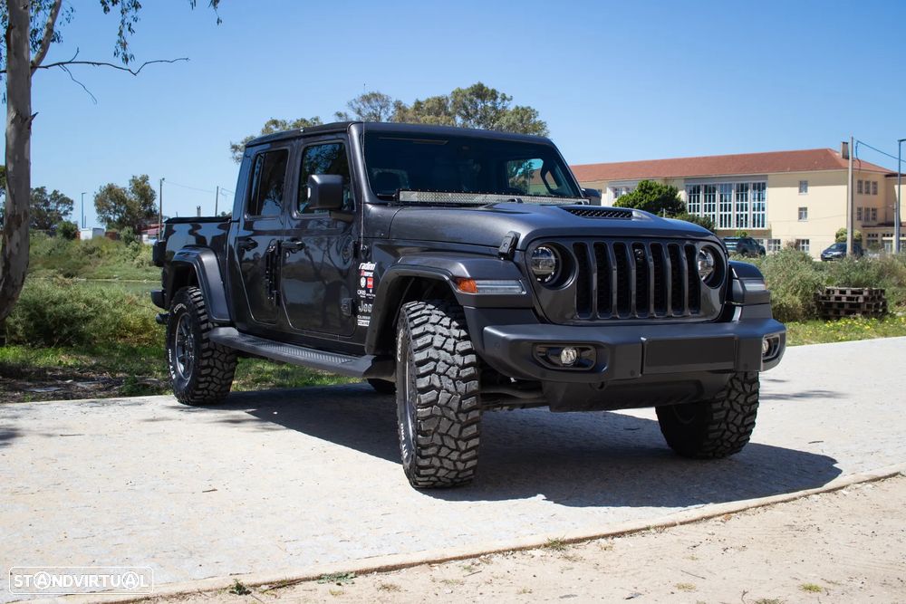 Jeep Gladiator 3.0 CRD Overland AT8 - 8