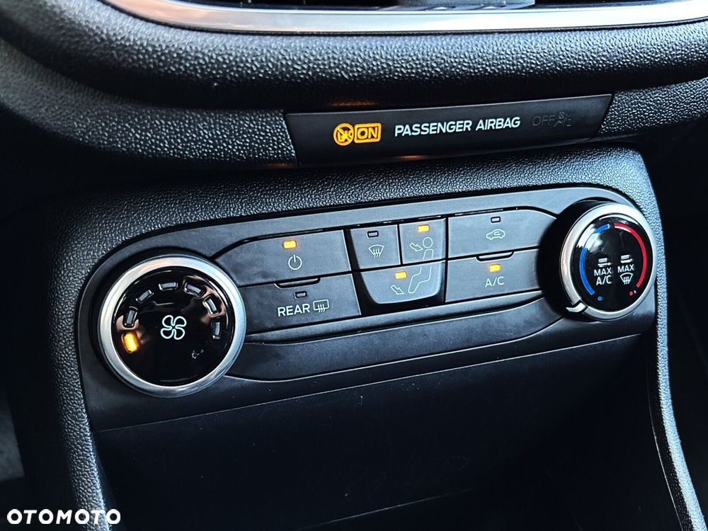 Ford Fiesta 1.1 Connected - 21