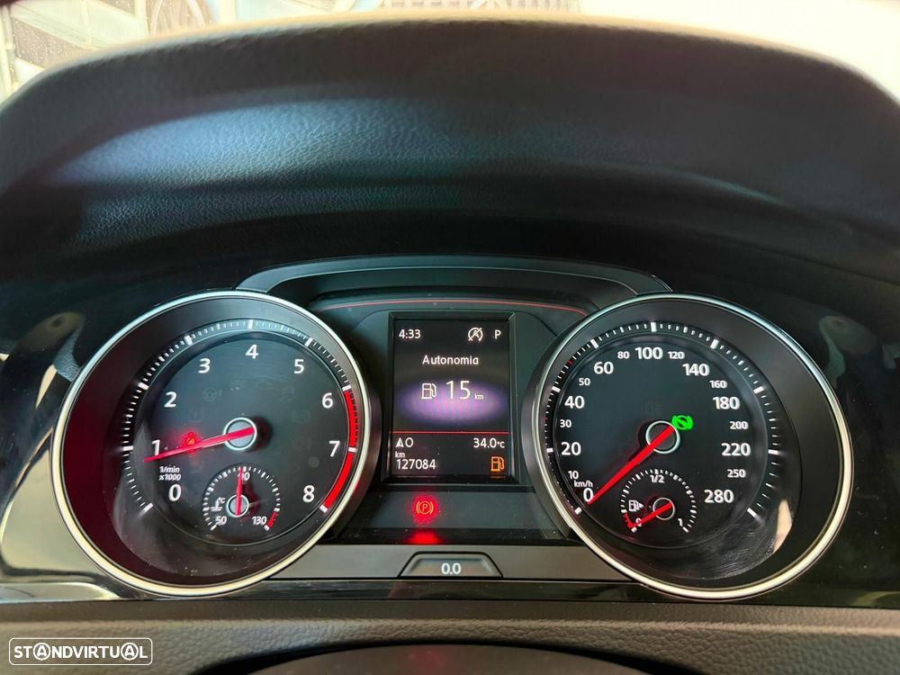 VW Golf 2.0 TSi GTi DSG Performance - 11