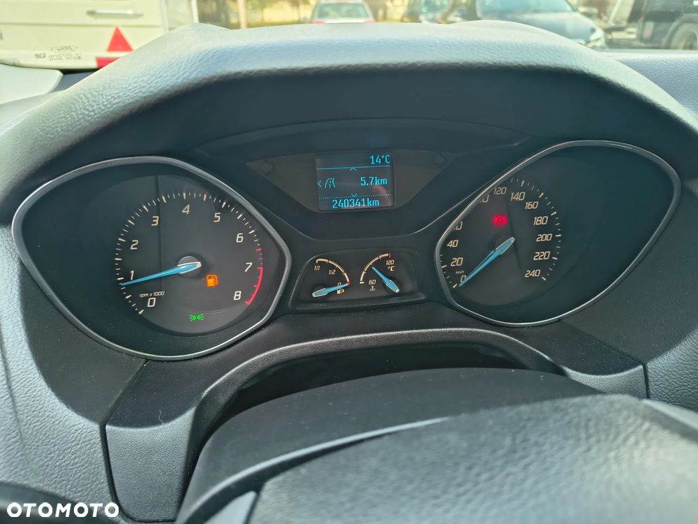 Ford Focus 1.6 Trend - 11